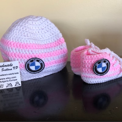 White Black Newborn Baby Set Bmw Logo, Baby Sneakers, Cute Baby Hat ...