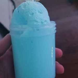 Jakinzey added a photo of their purchase