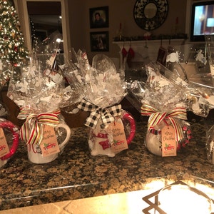 Reindeer Christmas Wine Glass, Party Favor, Teacher Gift, Housewarming ...