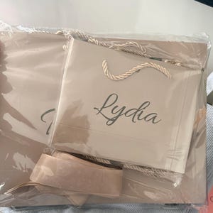 Devyn lade till en bild av sitt köp
