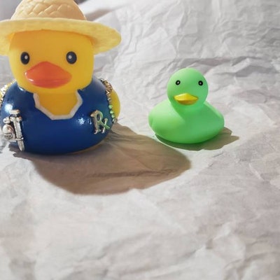 Limited Edition Champagne Duck, Cruising Duck, Cute Gift, Rubber Duck