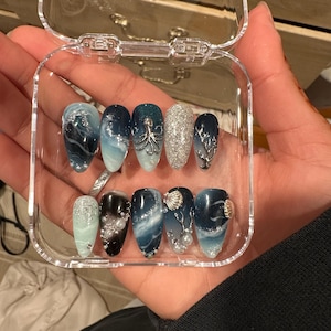 Areyna added a photo of their purchase