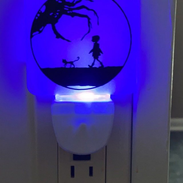 Coraline - Luz nocturna para niños, mercancía de Coraline para decoración  de habitación con control remoto y tacto inteligente, 16 colores  cambiantes