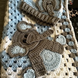 Alecia added a photo of their purchase