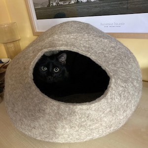 Zsuzsanna added a photo of their purchase