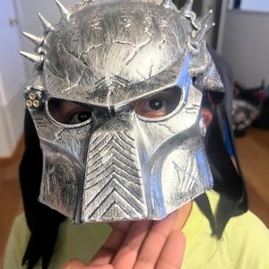 AVP プレデター　マスク コミコン2011限定】サイドショウ・コレクティブル「AVP(エイリアンvs