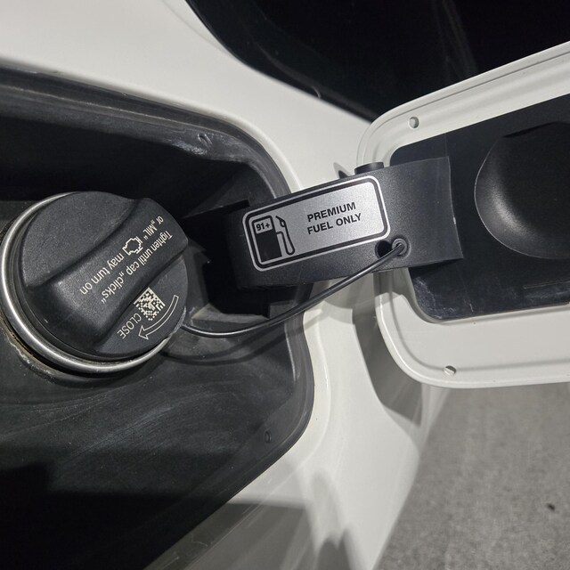 5pk - 93 OCTANE FUEL ONLY 1x2 Vinyl Decals - Fuel Door Transfer Tank Gas Cap Car - Foto 9