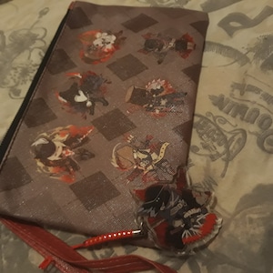 Kayla added a photo of their purchase