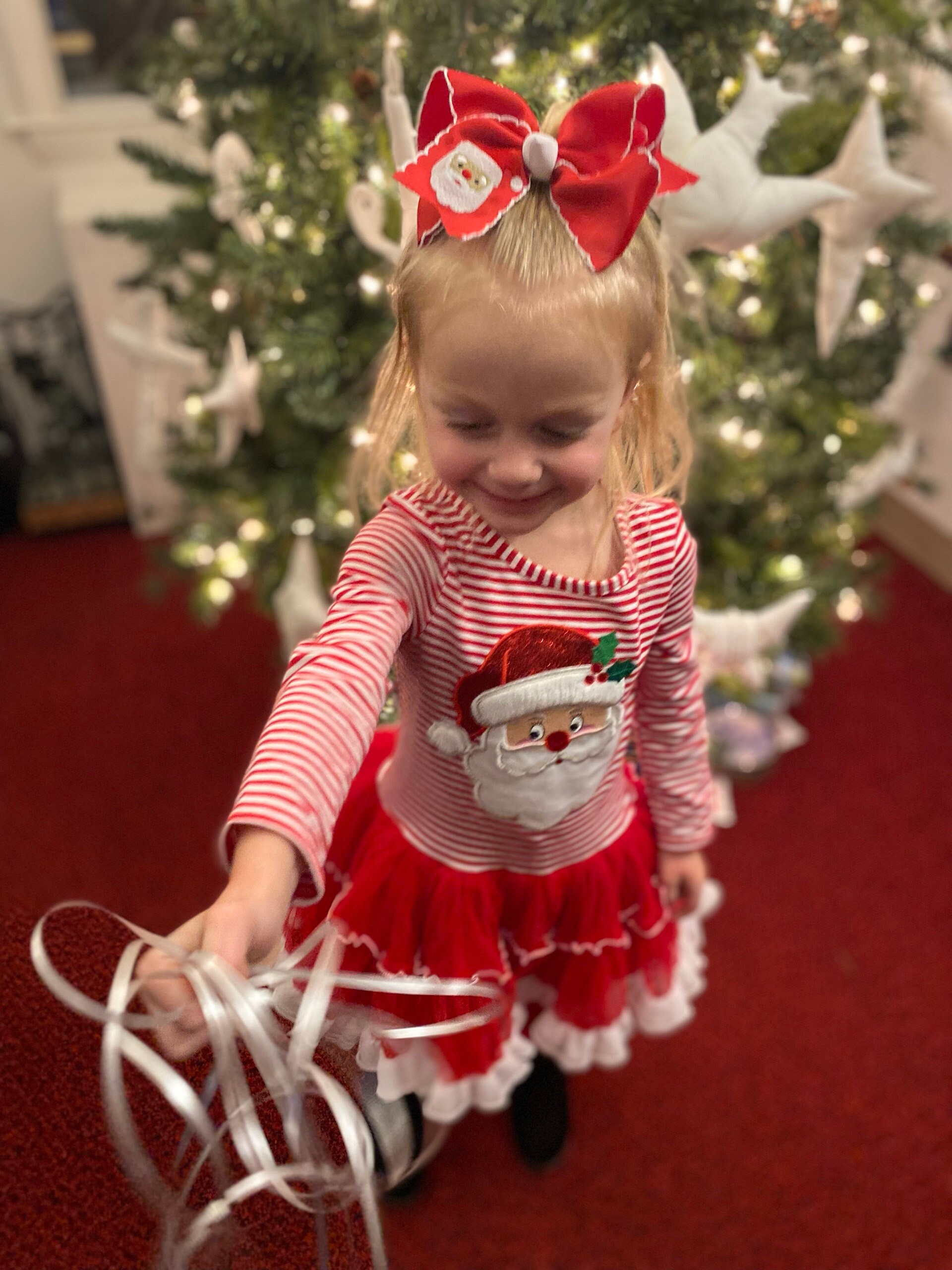 Embroidered Christmas bows-Santa hairbow-Reindeer hairbow-Snowman Hairbow- custom hairbows-hoilday hairbows- moonstitch hairbows- hair-bow--