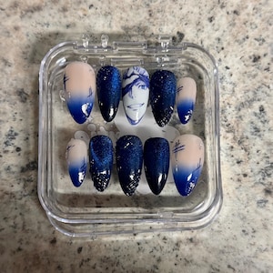 Haley added a photo of their purchase