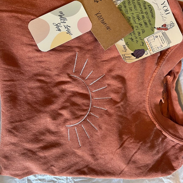 Embroidered Sun T-shirt L Comfort Colors Minimalist Summer Sun T-shirt ...