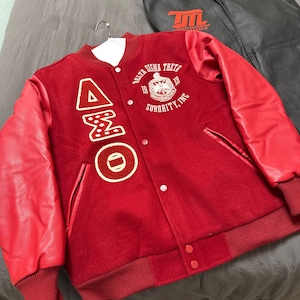 ebony added a photo of their purchase