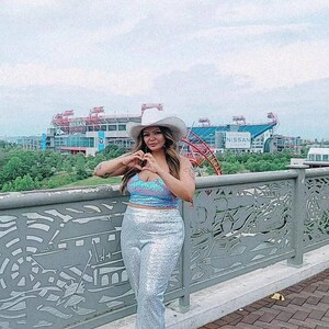 Whitney ha añadido una foto de su compra