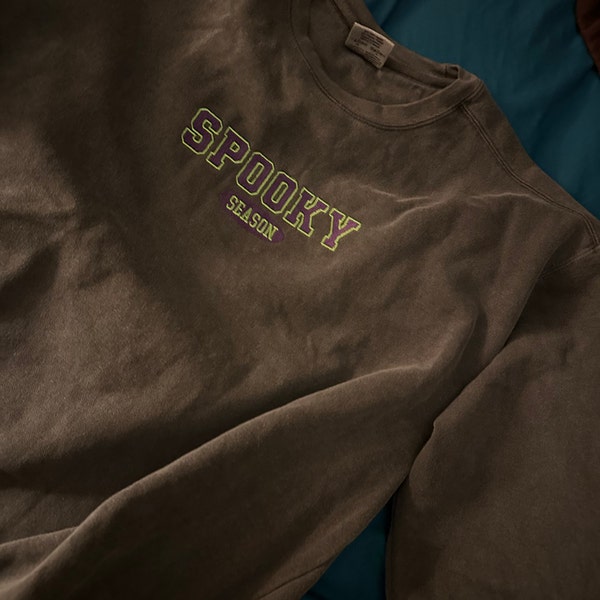 [Jess Lea] Spooky Season Embroidered Sweatshirt main image 0