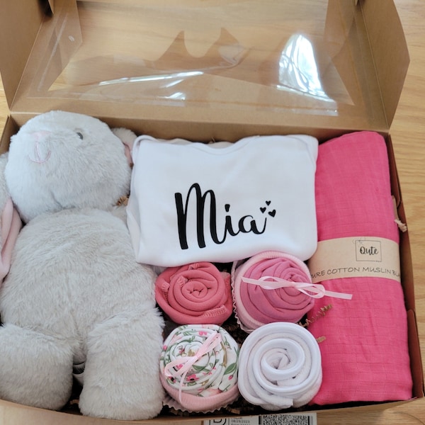 Qute Unisex / Gender Neutral / Boy / Girl Baby Gift Box , 2 Baby ...