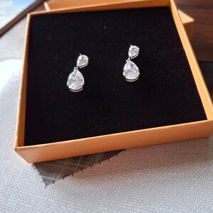 925 Sterling Silver Cubic Zirconia Pear Shaped Drop Earrings for