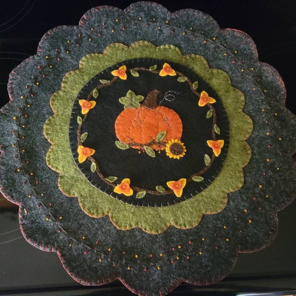 Pre-washed Wool Felt Penny Rug Kit - October's Gift - Penny Lane ...