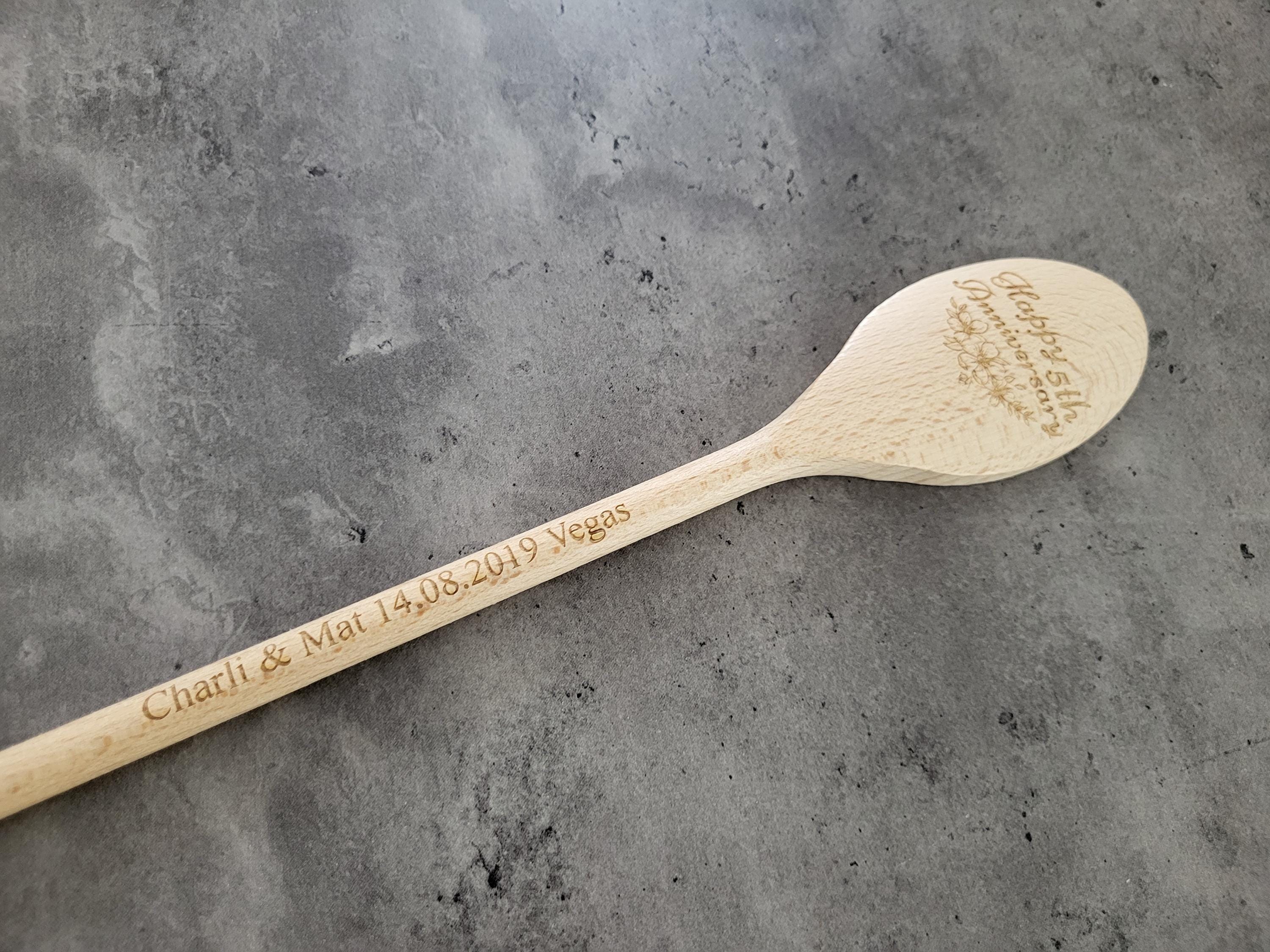 5th Wedding Anniversary, Celebrating 5 Years of Marriage, Wooden Spoon Design, Gift / Present For Him / Her, Happy Couple, Wood Present