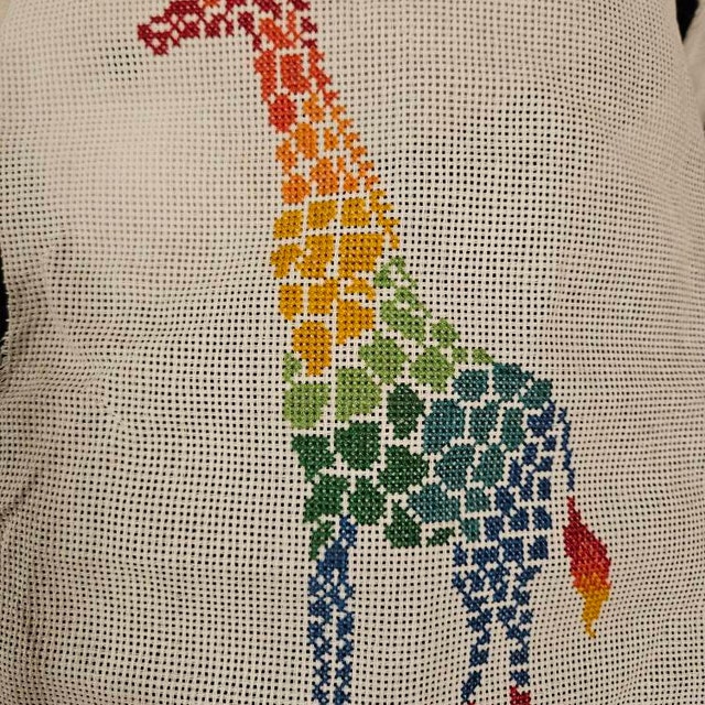 動物刺繍とパターン ライオンのクロスステッチパターン、動物のシルエットのクロス