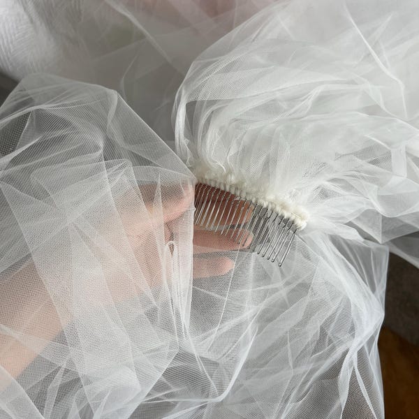 Simple Cut Edge Veil