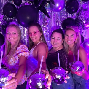 Bolaras Disco Ball Cups with Lids, Straws, Name Tags, Cocktail Cups for  Bachelorette Party, Disco Ba…See more Bolaras Disco Ball Cups with Lids