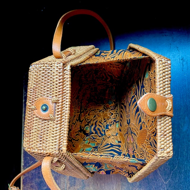 【PORTERNA】Mayve rattan bag Amazon.com: Youjaree Handwoven Rattan Bag for Women Wicker