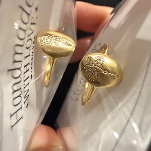 Jing-Lan added a photo of their purchase