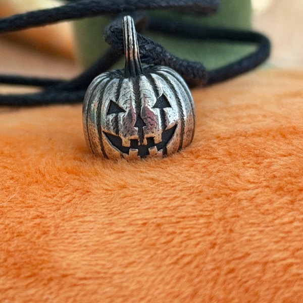 Sterling Silver Jack O'lantern Pumpkin Pendant - Spooky Halloween ...
