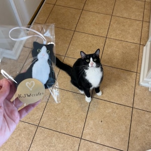 Katie added a photo of their purchase