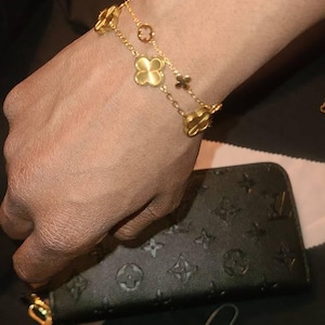 Scilla added a photo of their purchase