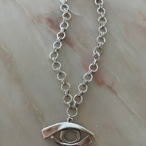 Yahima added a photo of their purchase