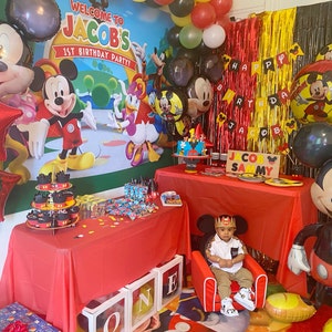 Mickey Mouse Clubhouse, Backdrop Banner, Park Entrance, Pluto, Goofy ...