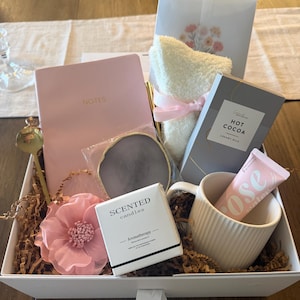 Alyssa added a photo of their purchase