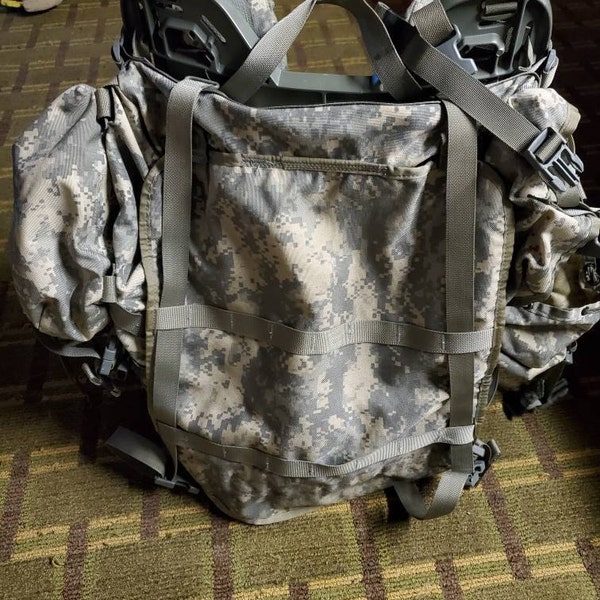 Authentic U.S Army Molle II Hydration Carrier System OCP Multicam ...
