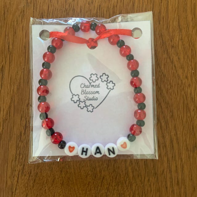 【VVV】Teen Pink Beaded Heart Toggle Necklace▲STRAYKIDS着用 Strawberry Bead Necklace With Bowknot & Cross Goth Pink