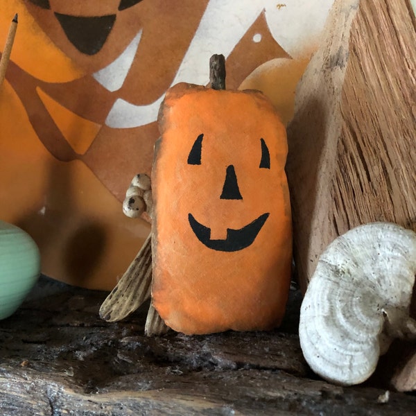 Primitive christmas decoration