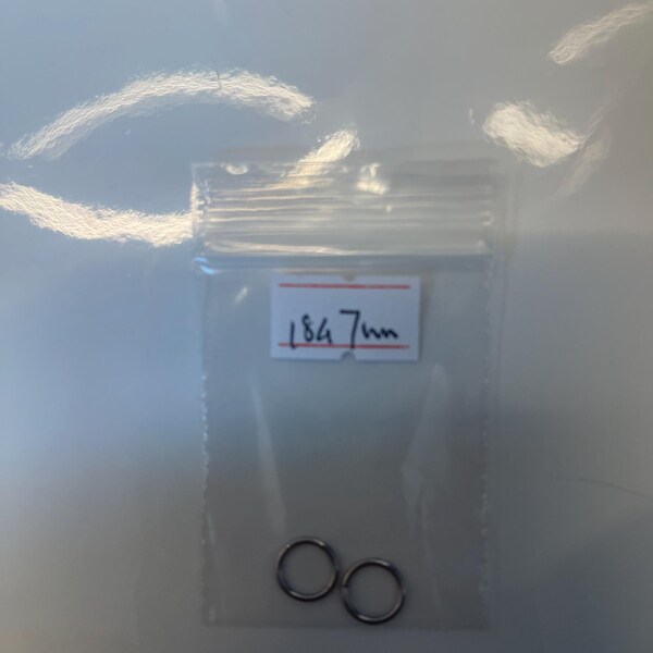 16G 316L Surgical Steel Long Curved Disturbed Chin Lip Ring Labret Horn ...