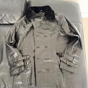 Lee added a photo of their purchase