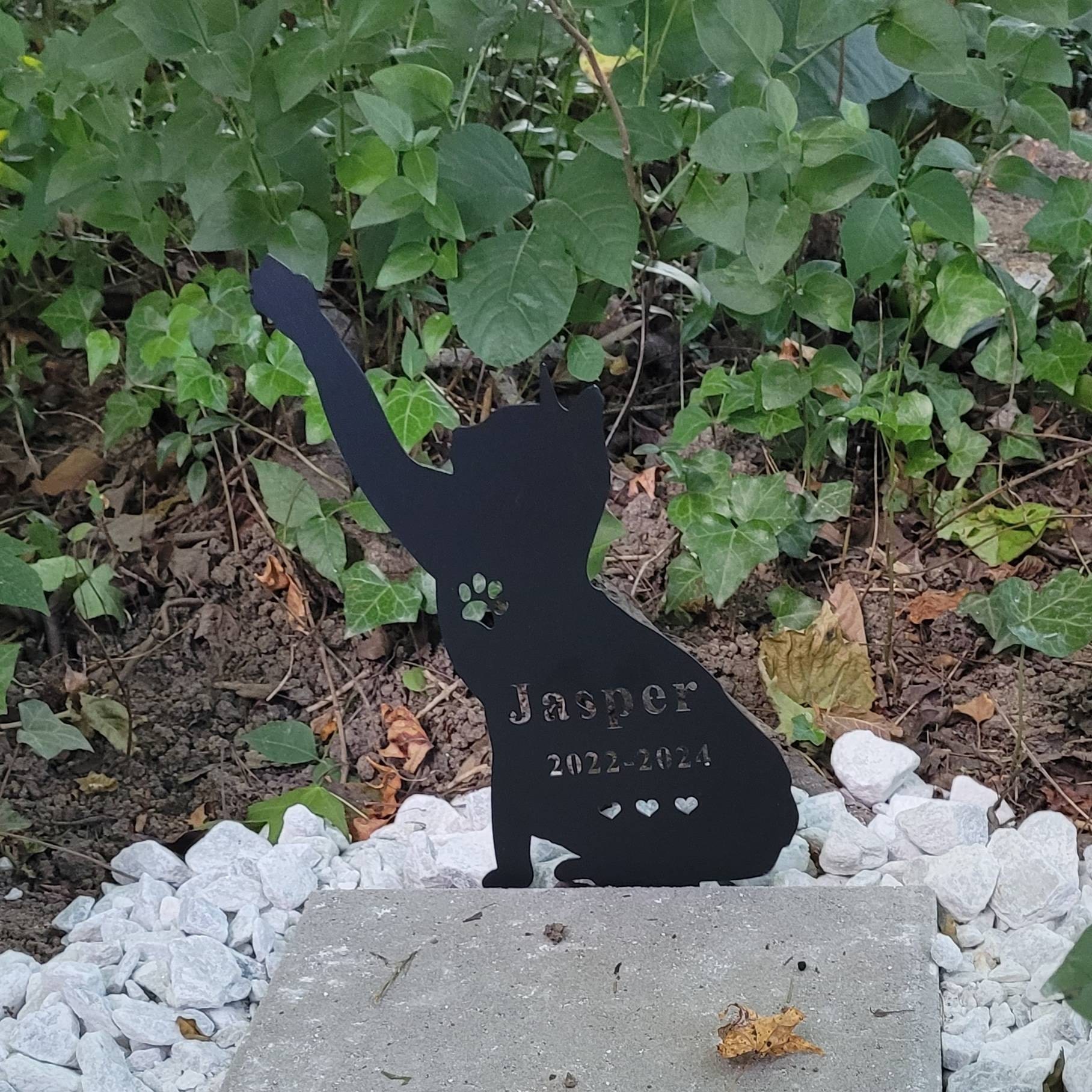 Custom Cat Memorial Stake Personalized Cat Memorial Plaque with Stake Cat Grave Marker Cat Memorial Gift Metal Garden Stake Cat Burial Stake