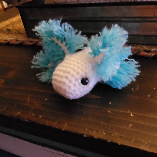  Axolotl Plushie Toy / Crochet Axolotl / Endangered animals /  Water monster Amigurumi / Gifts for kids / Little plush Axolotls/ Stuffed  animal / Custom color toys / Mexican Salamander / Plushie Dragon : Handmade  Products