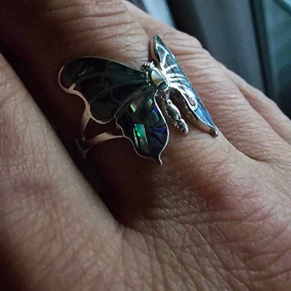 Papillon Statement Ring Mother Of Pearl main image 0