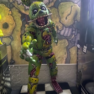 Five Nights at Freddy's Springtrap Figure and Base. - Etsy