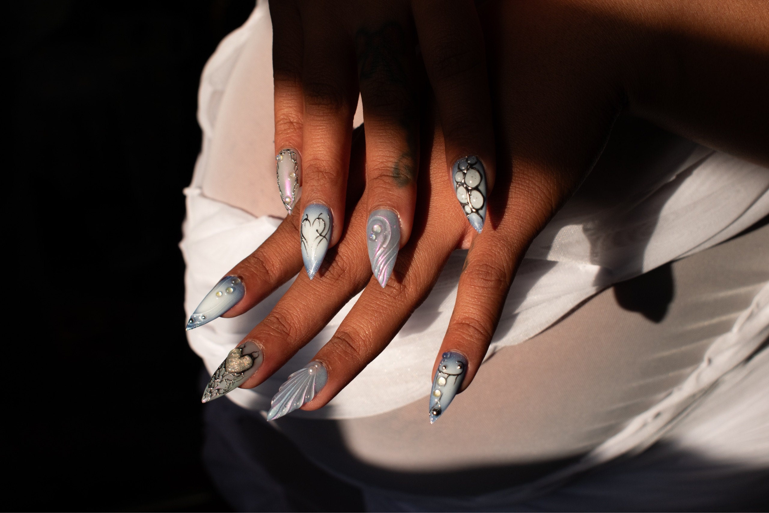 Free Style Blue Mermaid Almond Press On Nails, Handpainted Fake/False Nails, Prom/Event/Birthday Nails, Goth/Gothic/Y2K/Aura Nai
