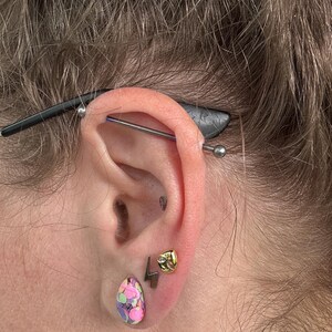 16G エイリアンヘッドスタッドピアス/スターバーストCZスタッドピアス