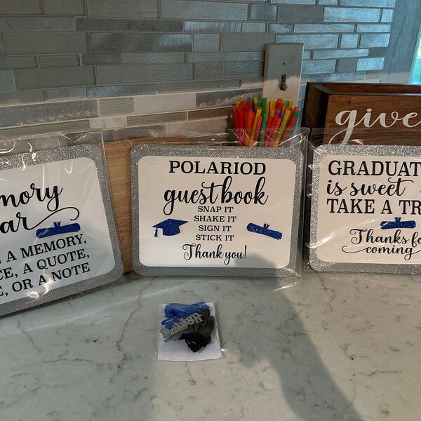 Graduation Memory Jar Karten 2023 – 50 Karten + 1 Schild Für Persönliche Glückwünsche Zur Abschlussfeier