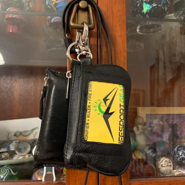 Leather Black Coin Purse Id Slot + 1 Zippered Pocket With