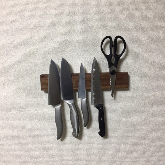 Porte couteau magnétique en bois de Frêne Longueur 30cm