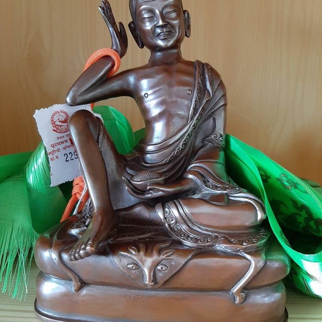 酸化銅合金製ミラレパ像、チベット仏教のグル、ネパール - Etsy 日本