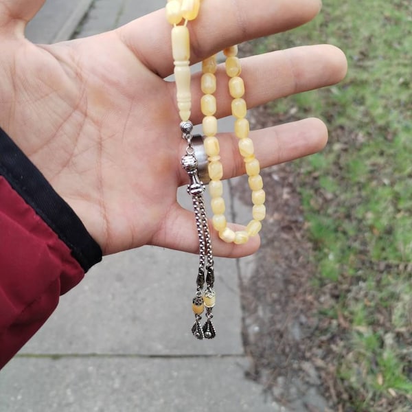 Tesbih - Collana da preghiera Tespih Misbaha Subha 33, 37 cm, rosario islamico musulmano Prayer, accessorio di presentazione ottomano in stile ottomano bianco perle ovali 12 x 8 mm