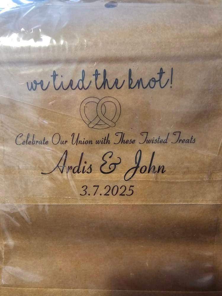 50 Stück Hochzeitsgeschenktüten, Gastgeschenke zum Probeessen, Brezeltüten mit der Aufschrift „We Tied the Knot“, Leckerlitüten zur Hochzeit, Snackbeutel zum Stehen